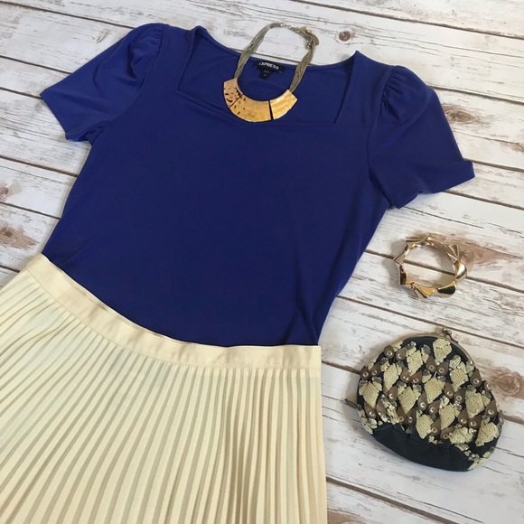 Meet your Posher, Tess! Aka Modern Bombshell. - Picture 8 of 8